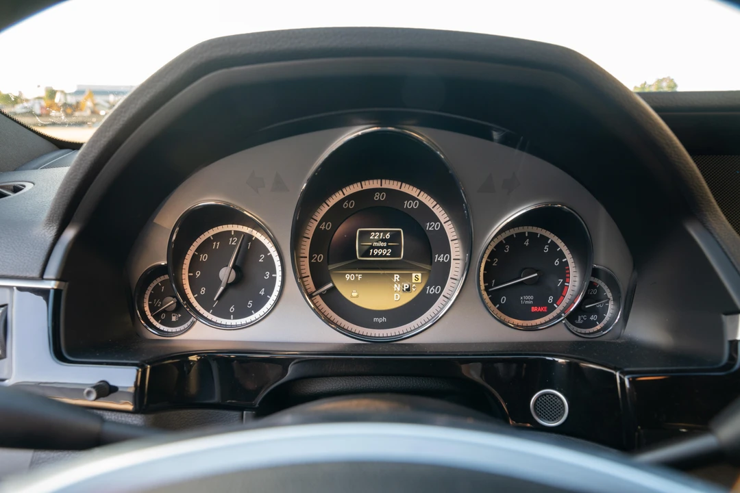 2012 Mercedes-Benz W212 E-Class - Image 27 of 31