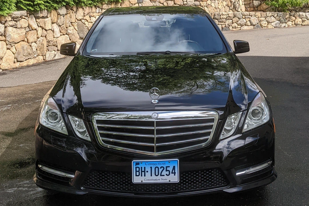 2012 Mercedes-Benz W212 E-Class - Image 2 of 31