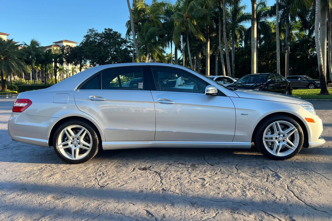 2012 Mercedes-Benz W212 E-Class - Image 3 of 31