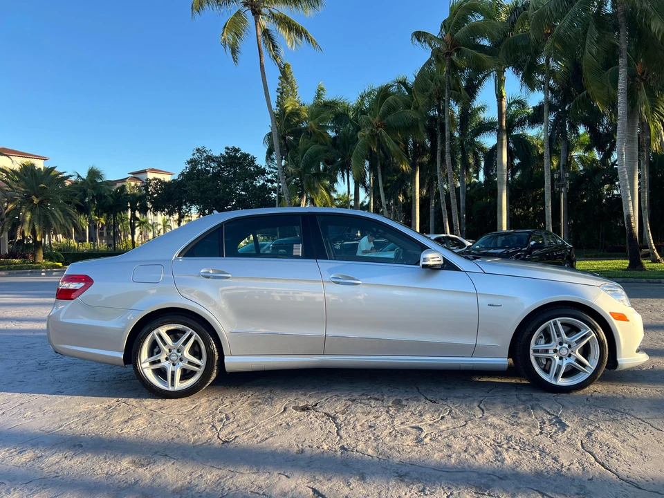 2012 Mercedes-Benz W212 E-Class - Image 10 of 31