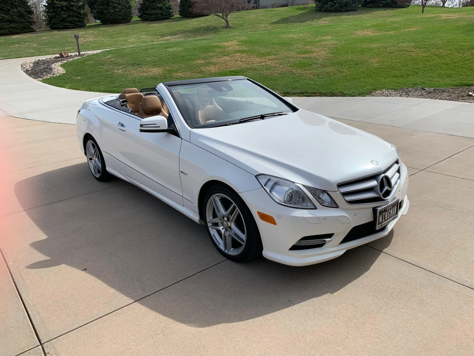 2012 Mercedes-Benz C207/A207 E-Class Coupe & Convertible - Image 10 of 31