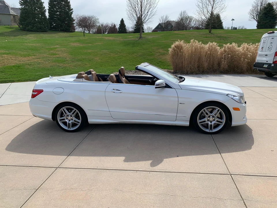 2012 Mercedes-Benz C207/A207 E-Class Coupe & Convertible - Image 9 of 31
