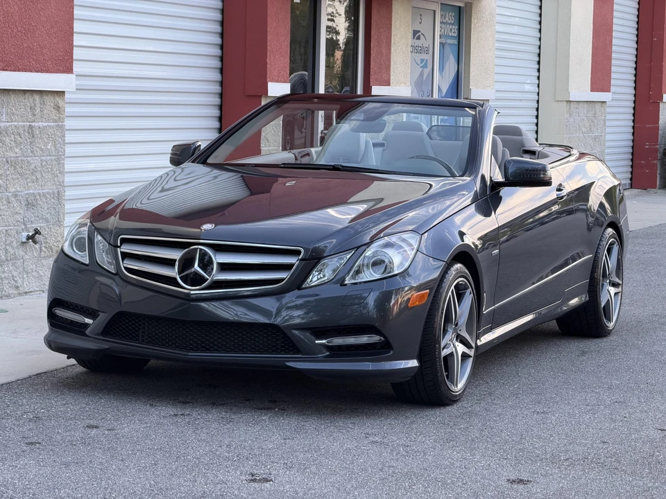 2012 Mercedes-Benz C207/A207 E-Class Coupe & Convertible - Image 2 of 31