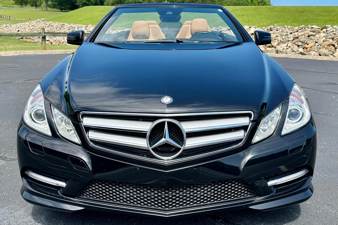 2012 Mercedes-Benz C207/A207 E-Class Coupe & Convertible - Image 2 of 31