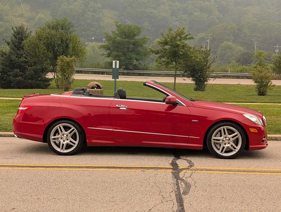 2012 Mercedes-Benz C207/A207 E-Class Coupe & Convertible - Image 2 of 31