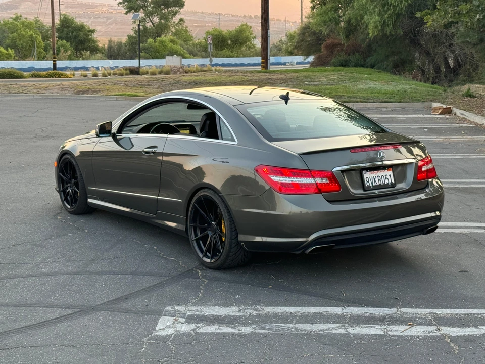 2012 Mercedes-Benz C207/A207 E-Class Coupe & Convertible - Image 18 of 31
