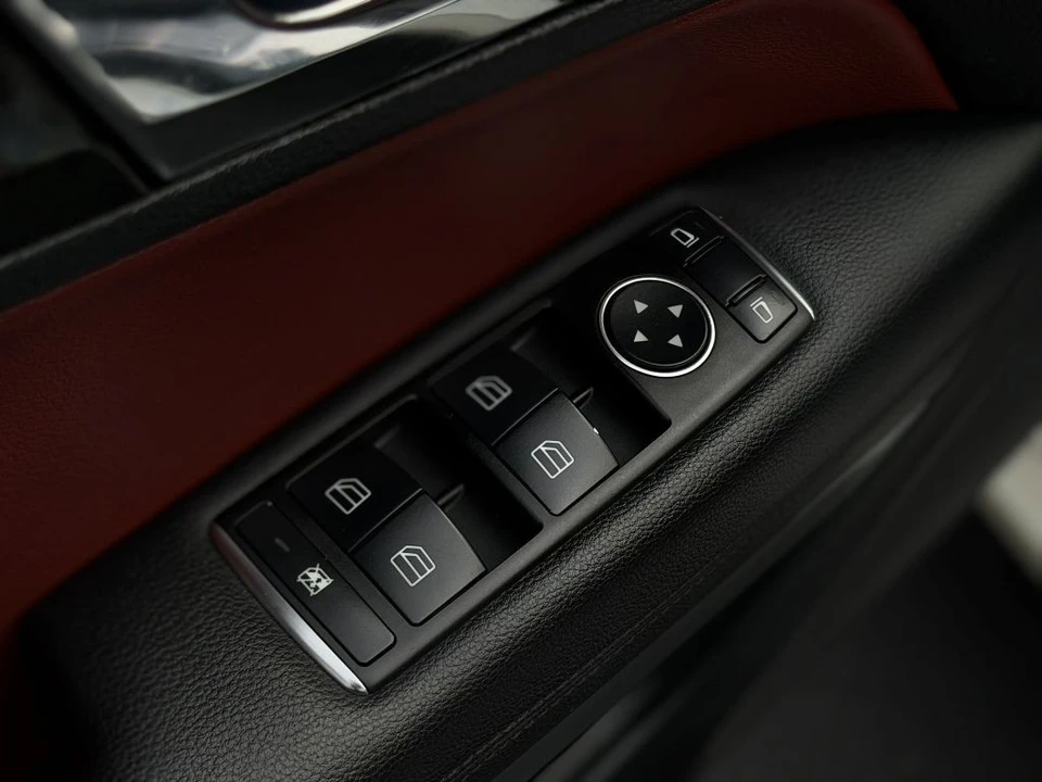 2012 Mercedes-Benz W212 E-Class - Image 16 of 21