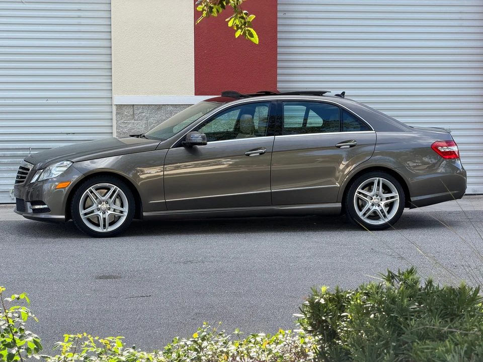 2012 Mercedes-Benz W212 E-Class - Image 2 of 31