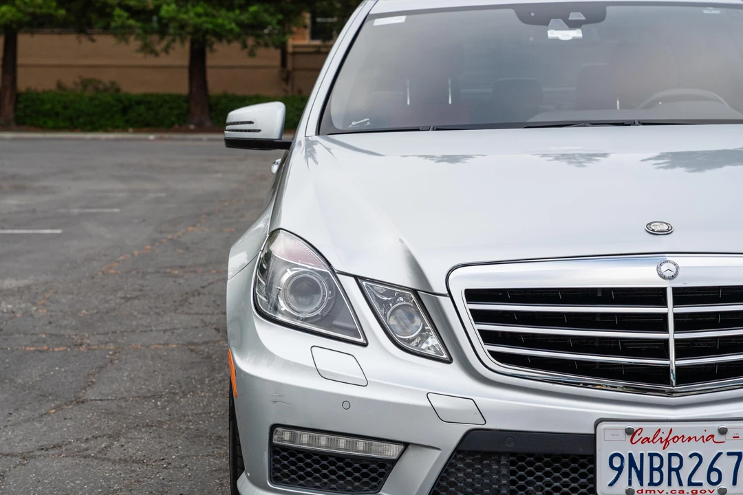 2012 Mercedes-Benz W212 E 63 AMG - Image 10 of 31