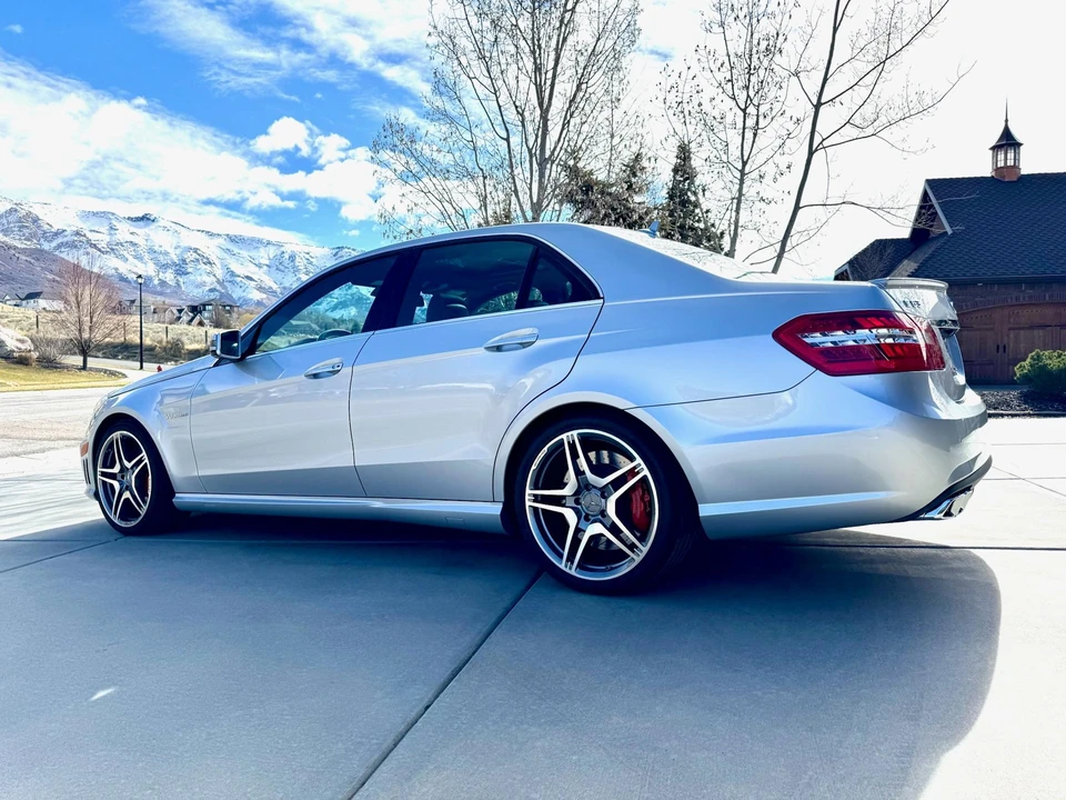 2012 Mercedes-Benz W212 E 63 AMG - Image 12 of 31