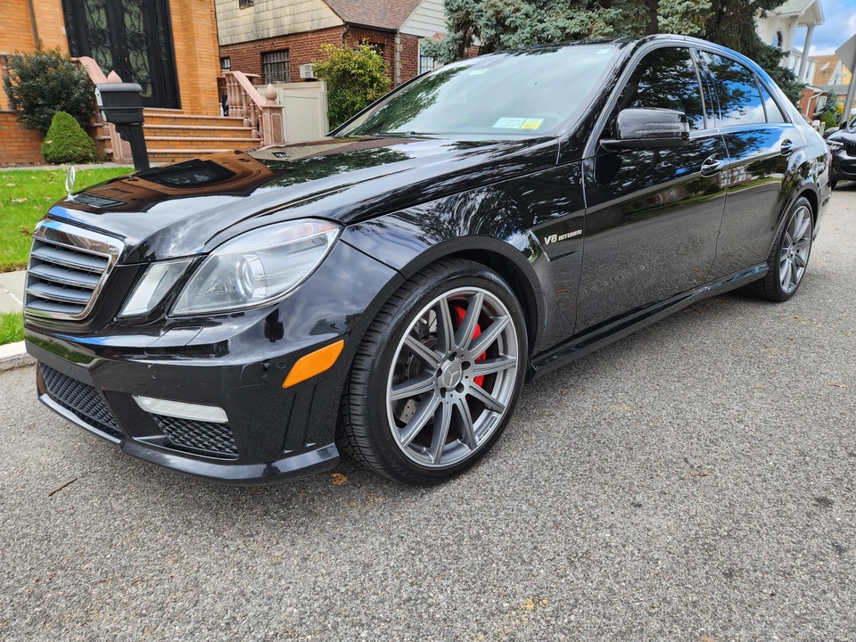 2012 Mercedes-Benz W212 E 63 AMG - Image 8 of 31