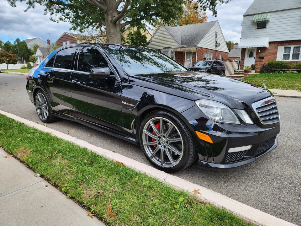 2012 Mercedes-Benz W212 E 63 AMG - Image 14 of 31