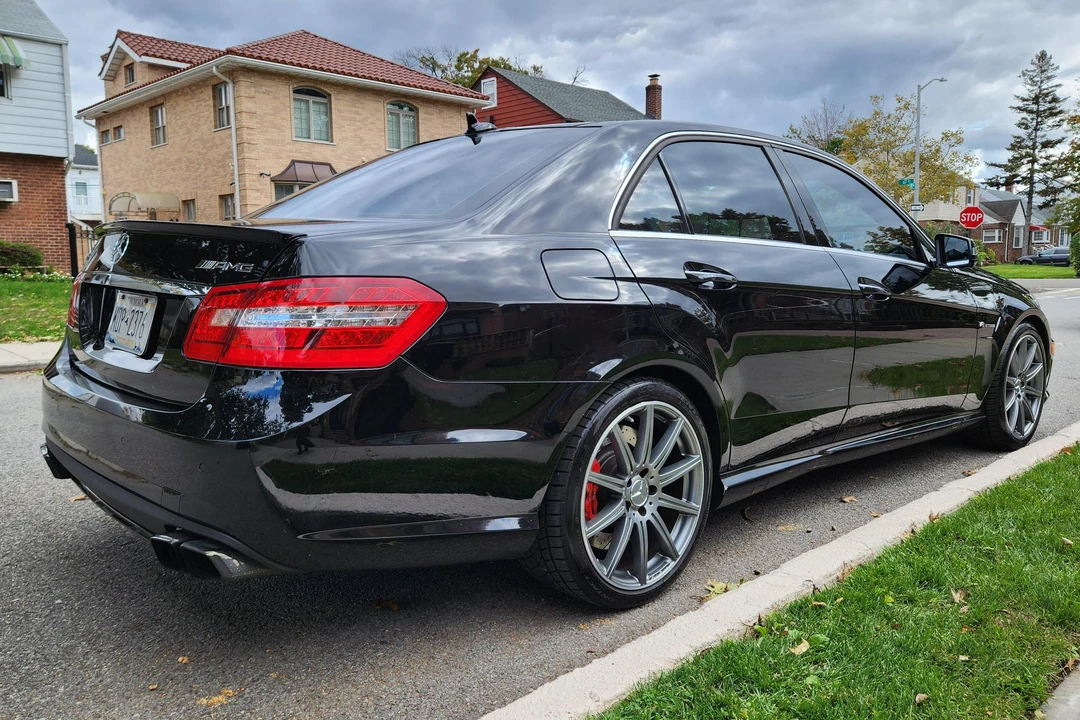 2012 Mercedes-Benz W212 E 63 AMG - Image 4 of 31