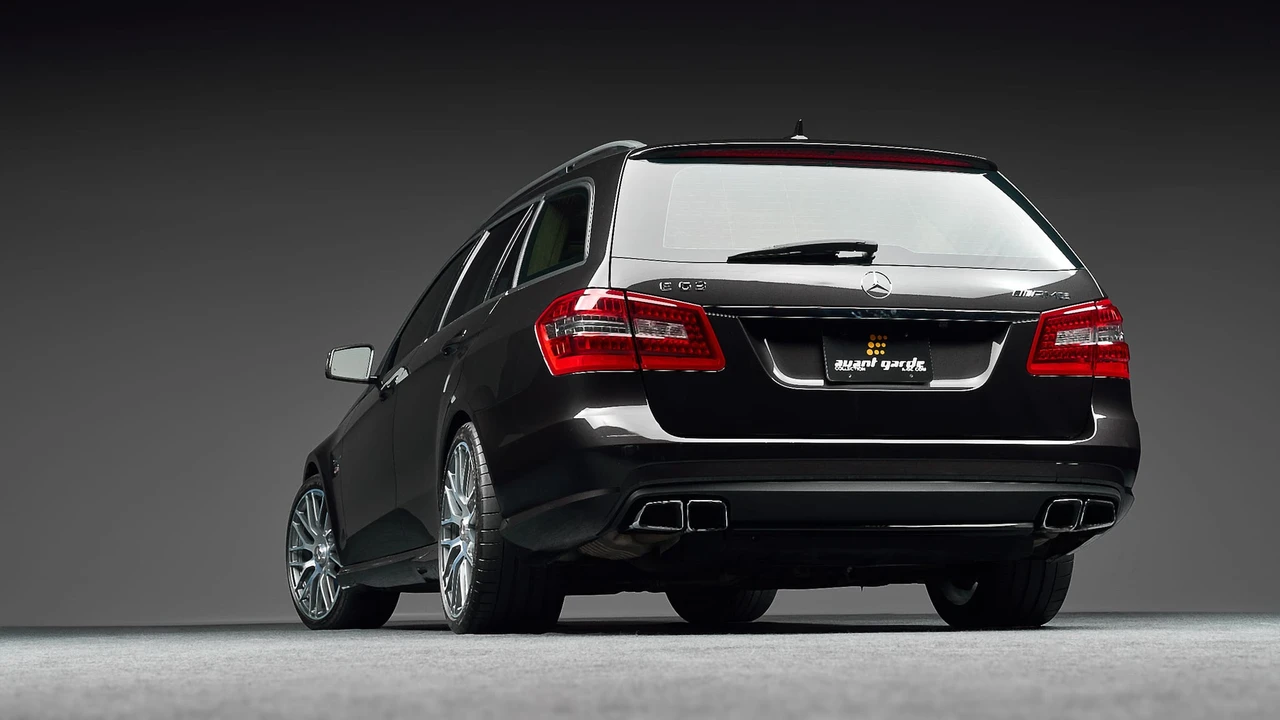 2012 Mercedes-Benz W212 E 63 AMG - Image 17 of 31
