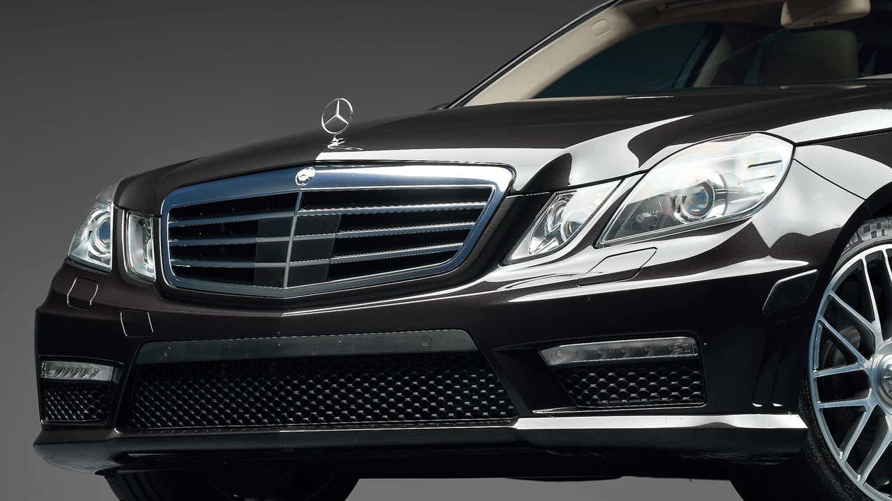2012 Mercedes-Benz W212 E 63 AMG - Image 25 of 31