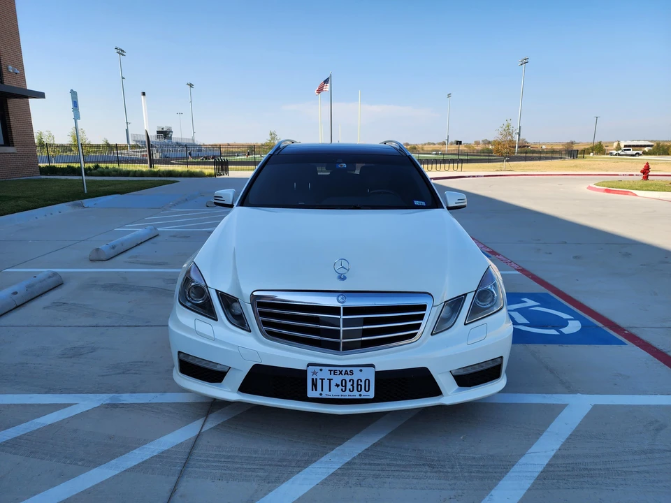 2012 Mercedes-Benz W212 E 63 AMG - Image 6 of 31