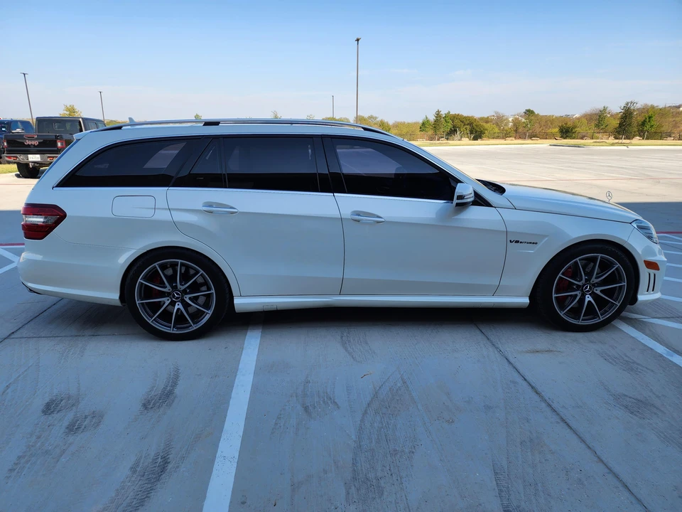 2012 Mercedes-Benz W212 E 63 AMG - Image 10 of 31