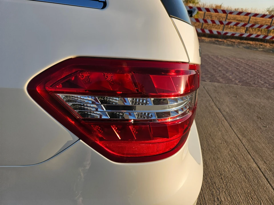 2012 Mercedes-Benz W212 E 63 AMG - Image 24 of 31