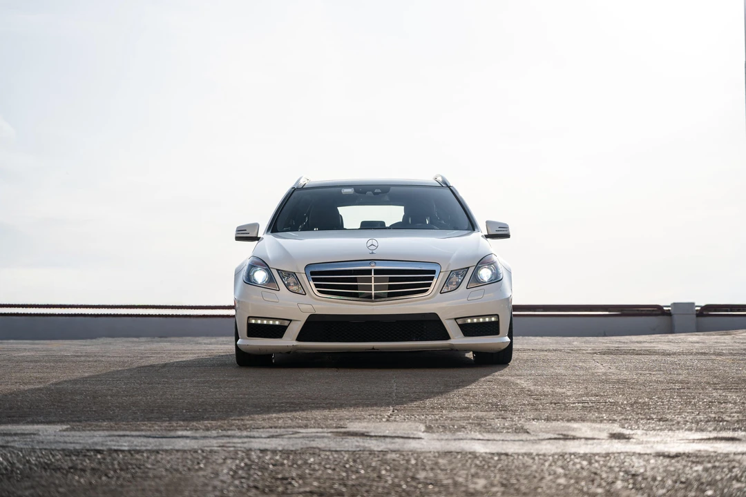 2012 Mercedes-Benz W212 E 63 AMG - Image 13 of 31
