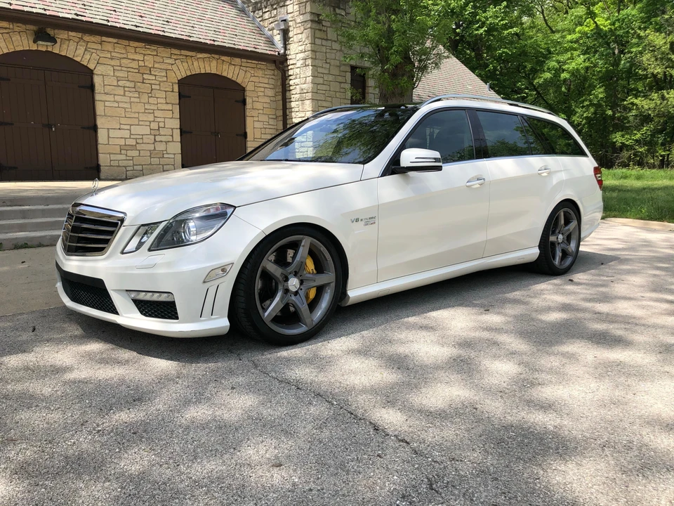 2012 Mercedes-Benz W212 E 63 AMG - Image 8 of 31