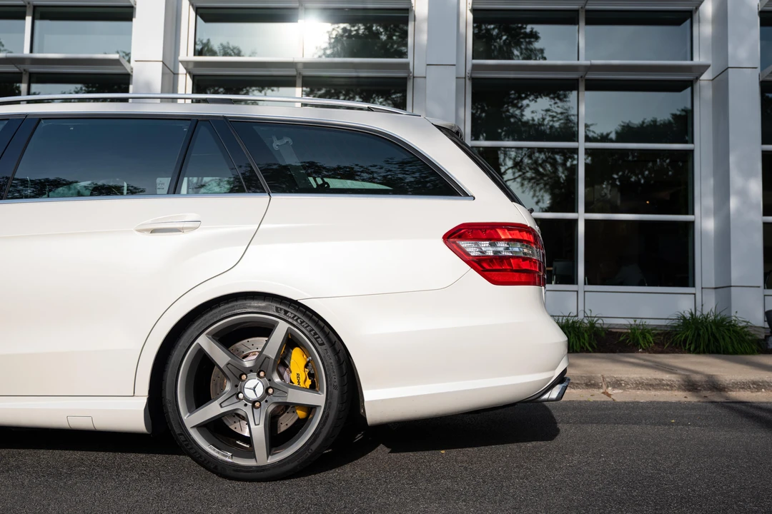 2012 Mercedes-Benz W212 E 63 AMG - Image 26 of 31