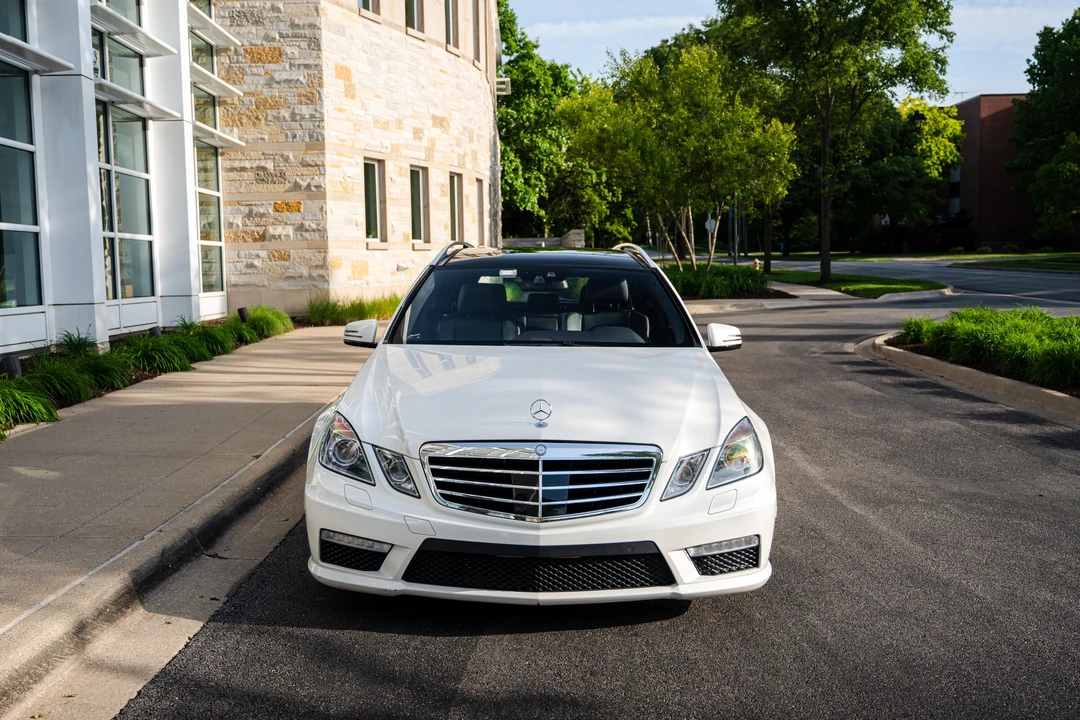 2012 Mercedes-Benz W212 E 63 AMG - Image 6 of 31