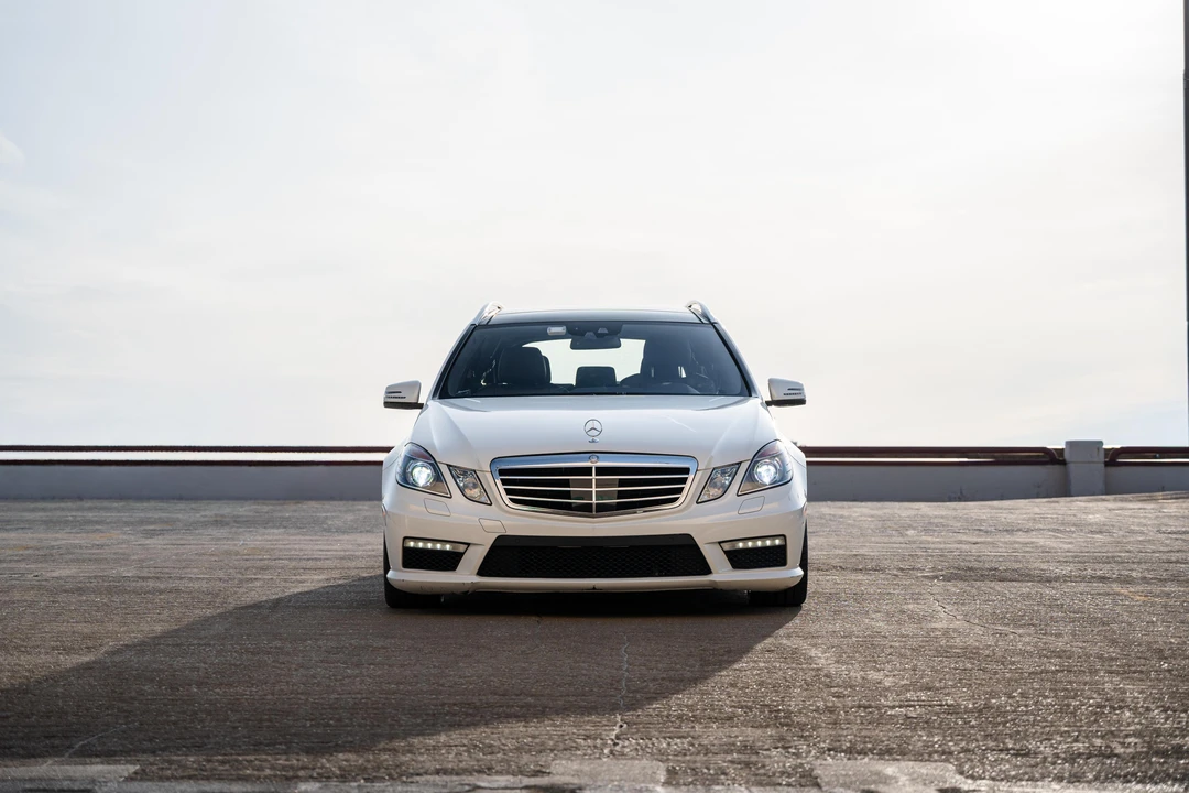 2012 Mercedes-Benz W212 E 63 AMG - Image 12 of 31