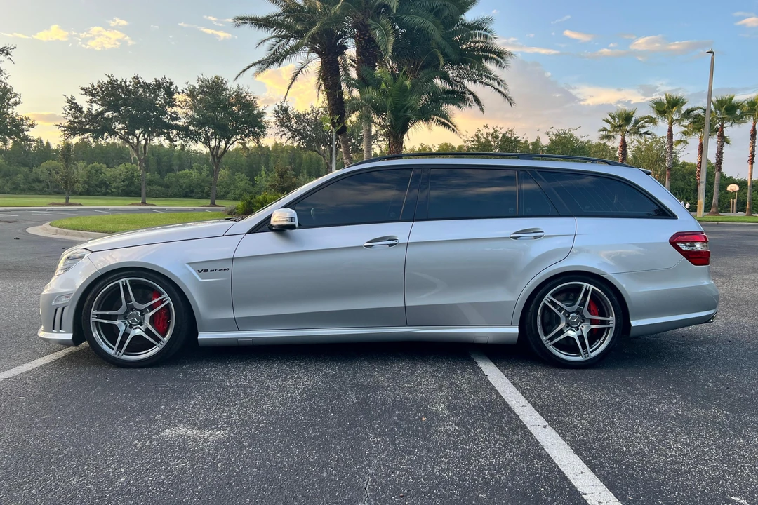 2012 Mercedes-Benz W212 E 63 AMG - Image 3 of 29