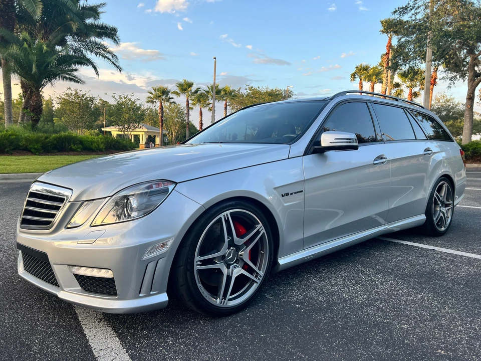 2012 Mercedes-Benz W212 E 63 AMG - Image 8 of 29