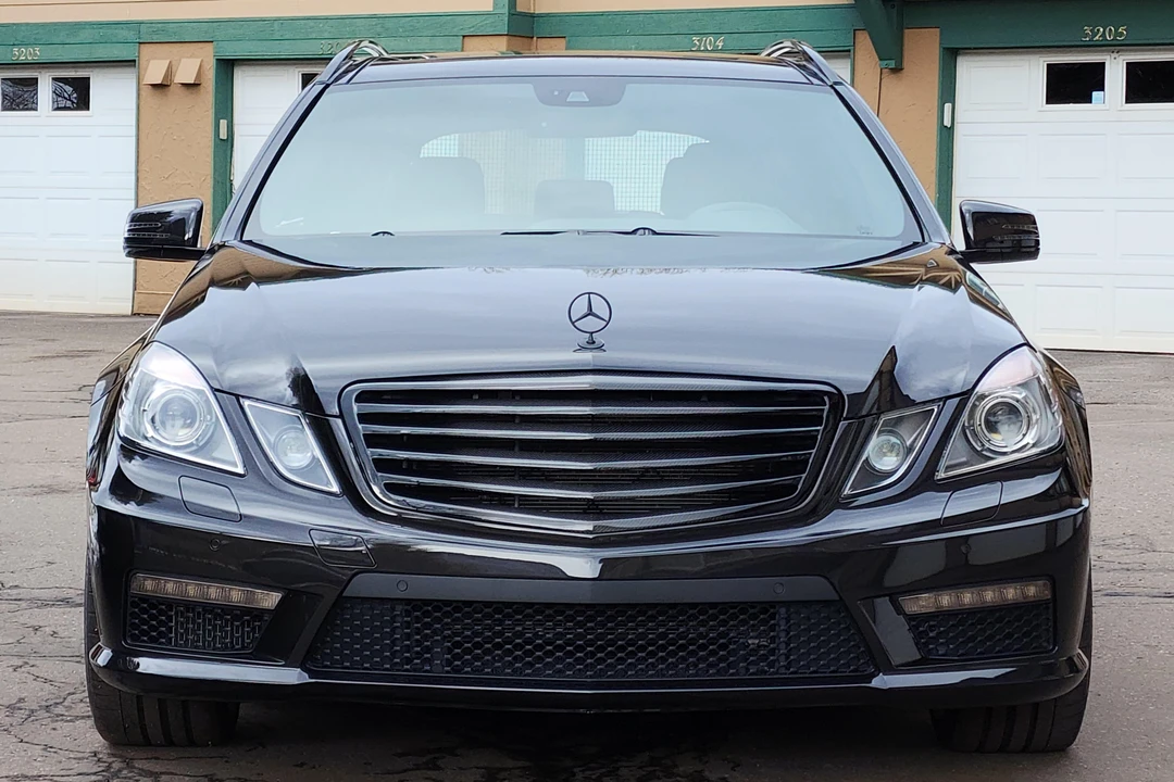 2012 Mercedes-Benz W212 E 63 AMG - Image 2 of 31