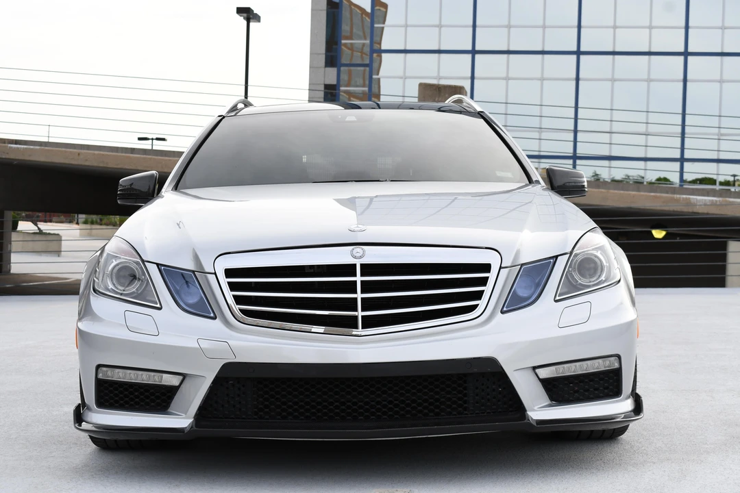 2012 Mercedes-Benz W212 E 63 AMG - Image 2 of 31