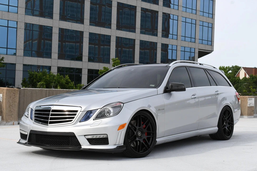 2012 Mercedes-Benz W212 E 63 AMG - Image 10 of 31