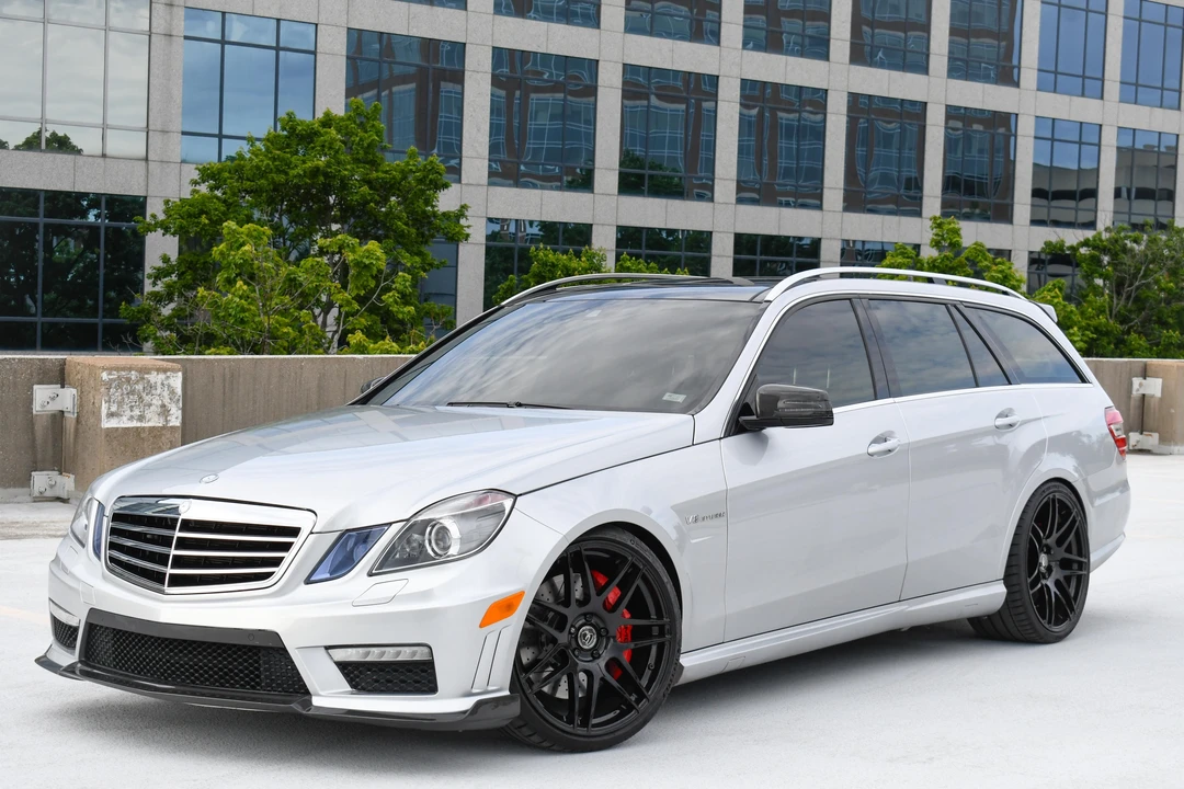 2012 Mercedes-Benz W212 E 63 AMG - Image 12 of 31