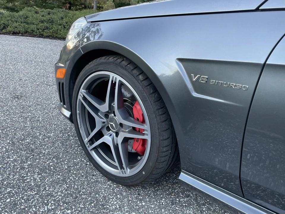 2012 Mercedes-Benz W212 E 63 AMG - Image 12 of 31