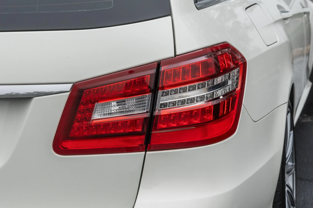 2012 Mercedes-Benz W212 E 63 AMG - Image 31 of 31