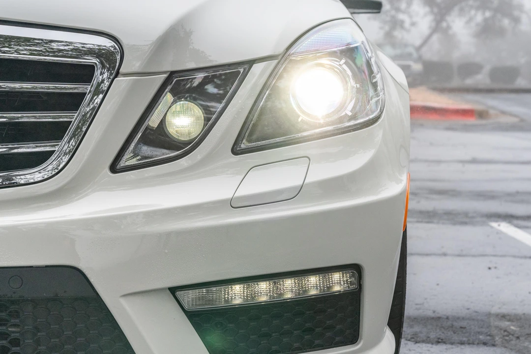 2012 Mercedes-Benz W212 E 63 AMG - Image 21 of 31