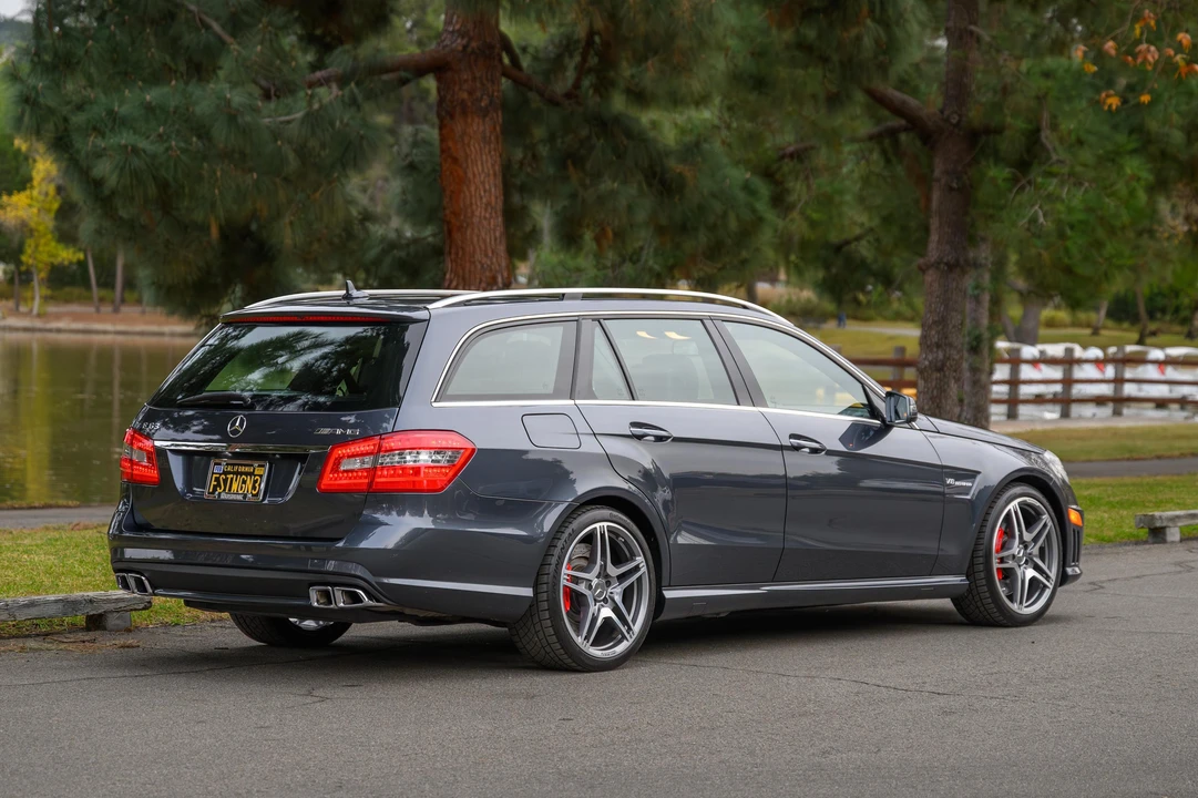 2012 Mercedes-Benz W212 E 63 AMG - Image 16 of 31