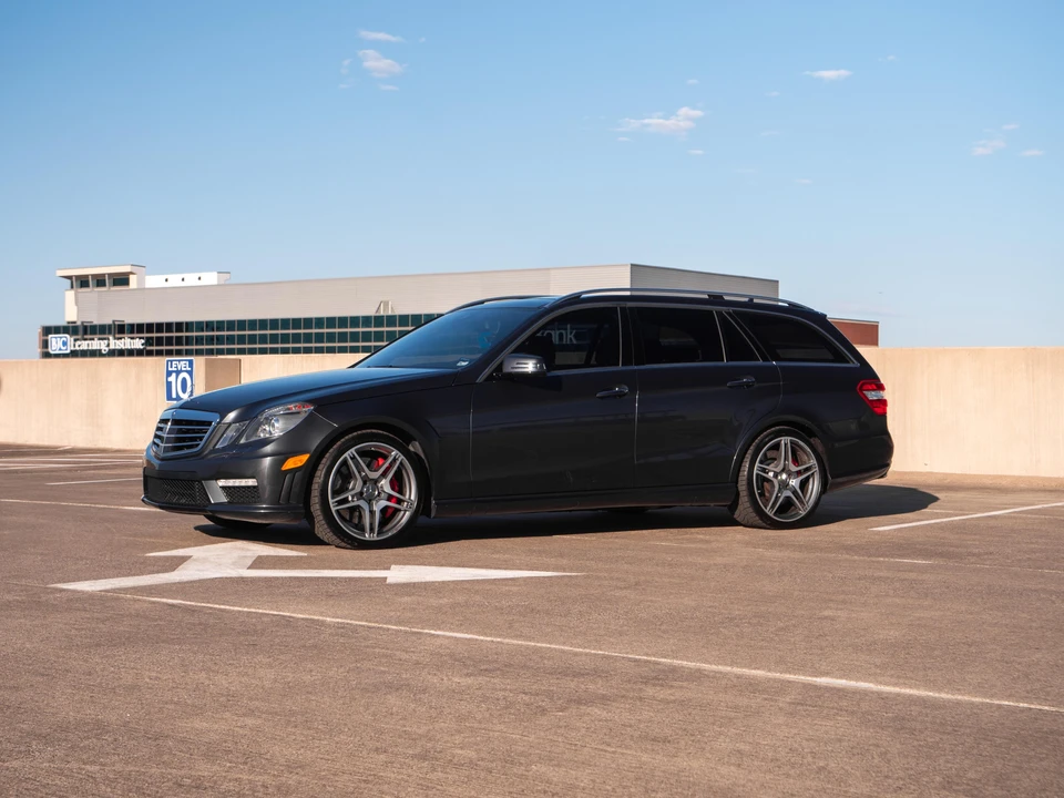 2012 Mercedes-Benz W212 E 63 AMG - Image 10 of 31