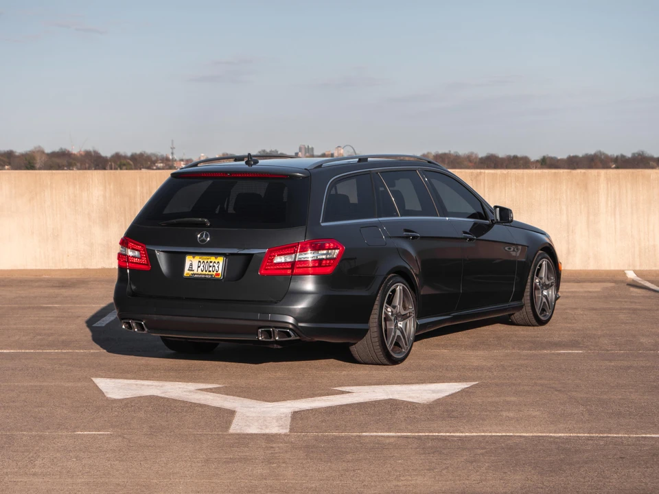 2012 Mercedes-Benz W212 E 63 AMG - Image 15 of 31