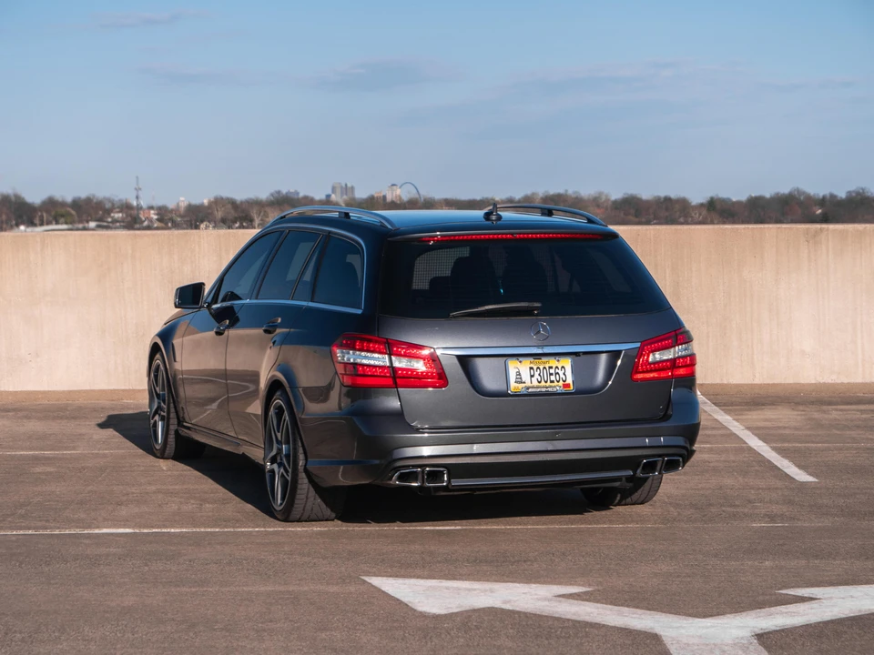2012 Mercedes-Benz W212 E 63 AMG - Image 14 of 31