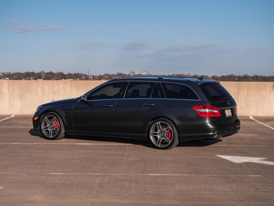 2012 Mercedes-Benz W212 E 63 AMG - Image 12 of 31