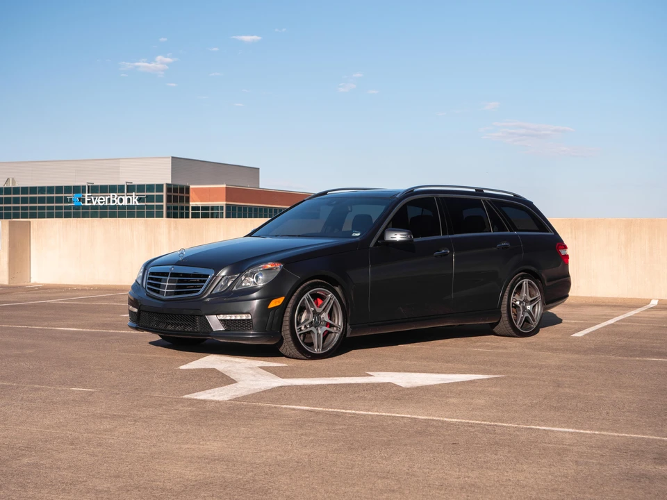 2012 Mercedes-Benz W212 E 63 AMG - Image 9 of 31