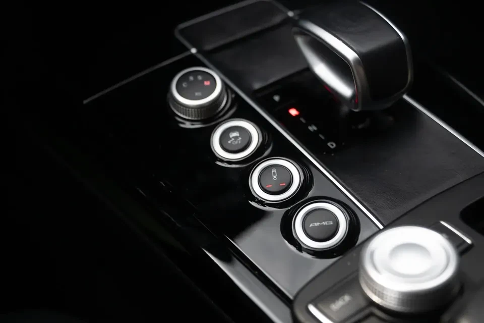 2012 Mercedes-Benz W212 E 63 AMG - Image 15 of 20