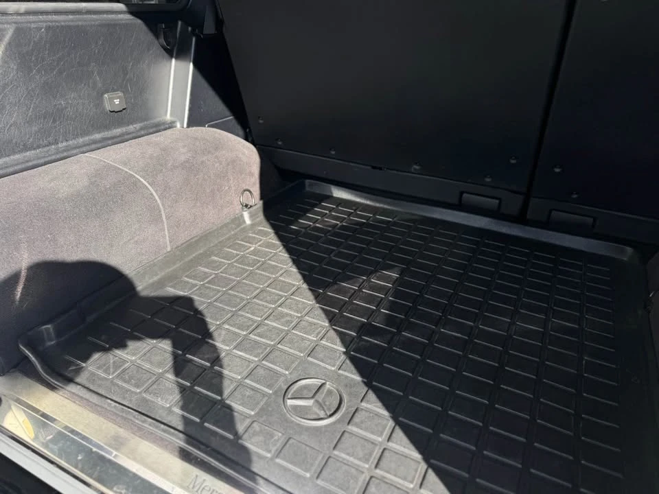 2012 Mercedes-Benz W463 G-Class - Image 10 of 16