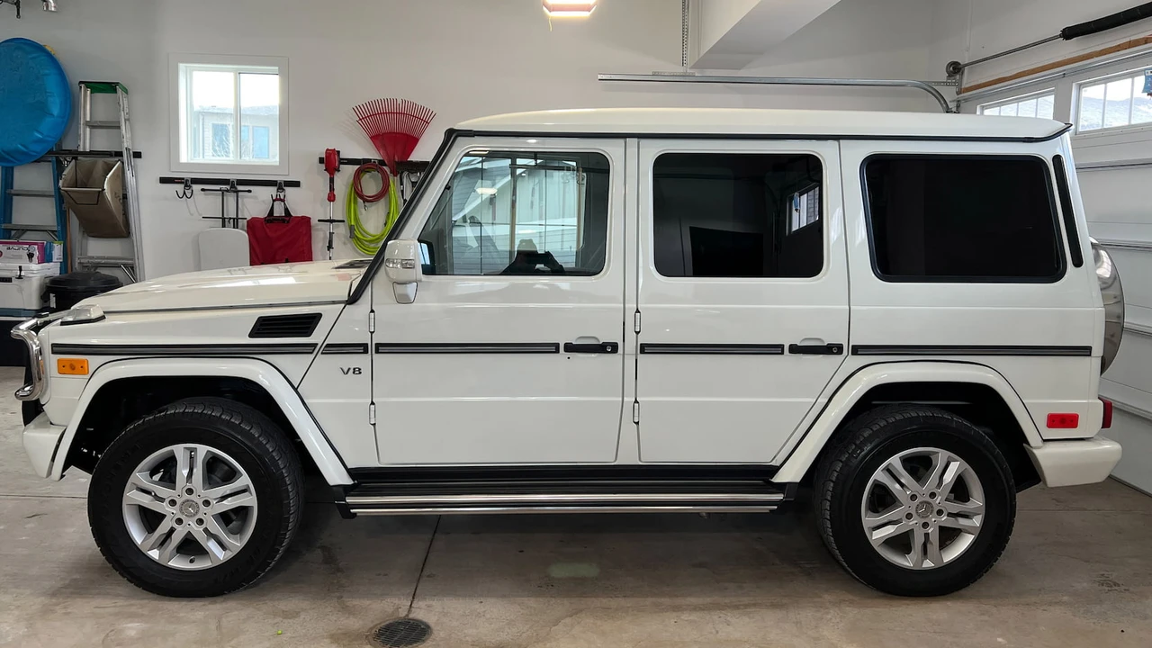 2012 Mercedes-Benz W463 G-Class - Image 2 of 21