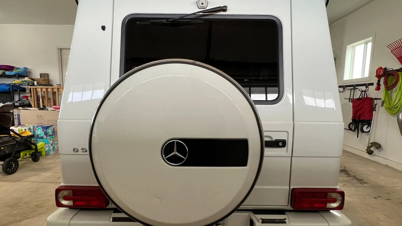 2012 Mercedes-Benz W463 G-Class - Image 4 of 21