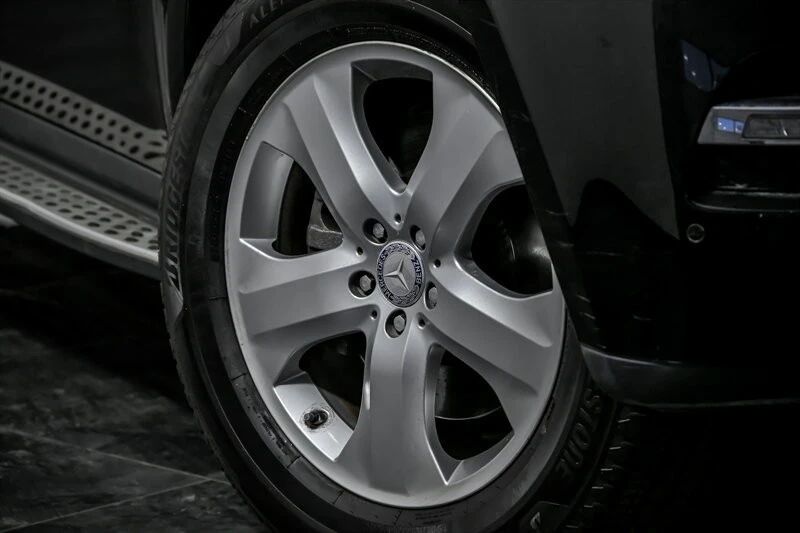 2012 Mercedes-Benz X164 GL-Class - Image 3 of 21