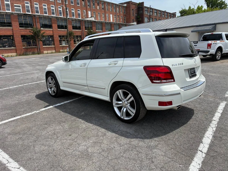 2012 Mercedes-Benz GLK-Class - Image 10 of 12
