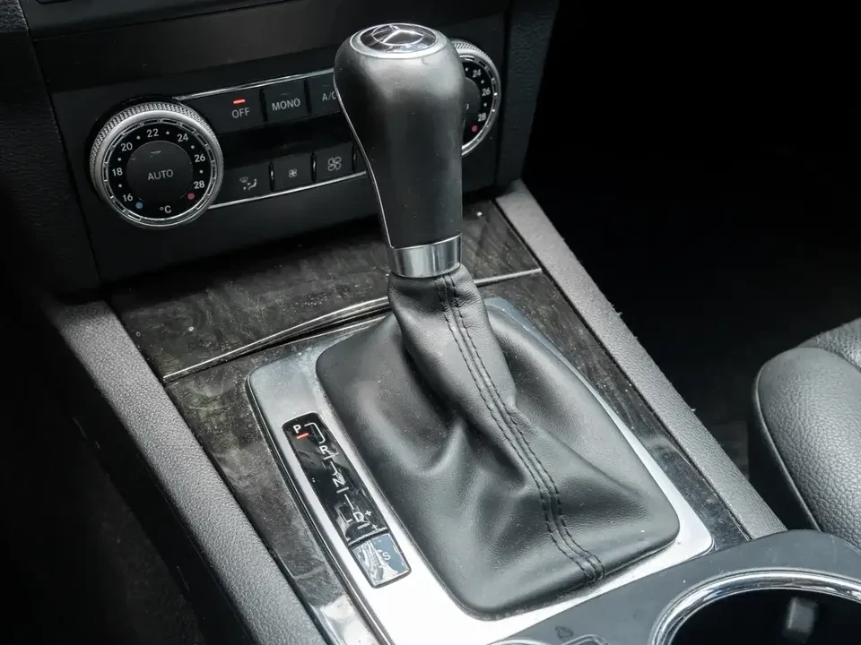 2012 Mercedes-Benz GLK-Class - Image 15 of 20