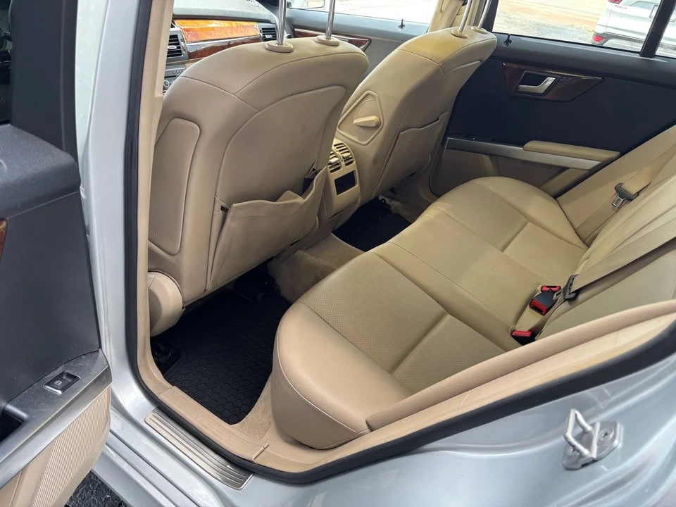 2012 Mercedes-Benz GLK-Class - Image 11 of 17